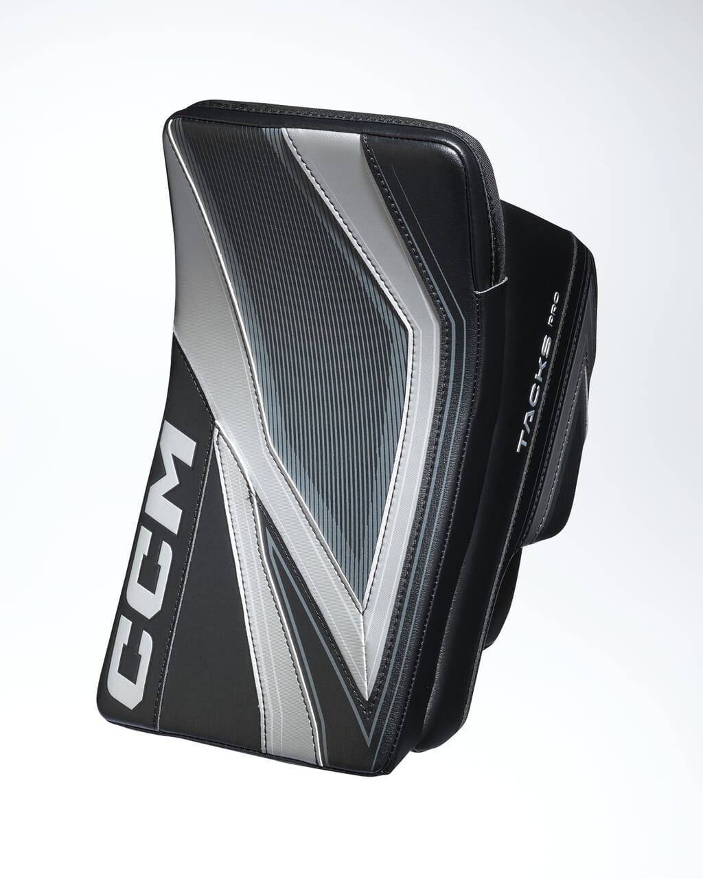 CCM Tacks Custom Helset